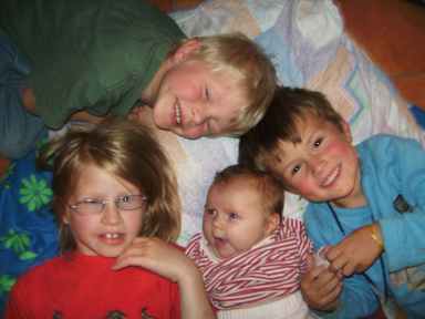 Jael und Ihre Geschwister Juli 2008